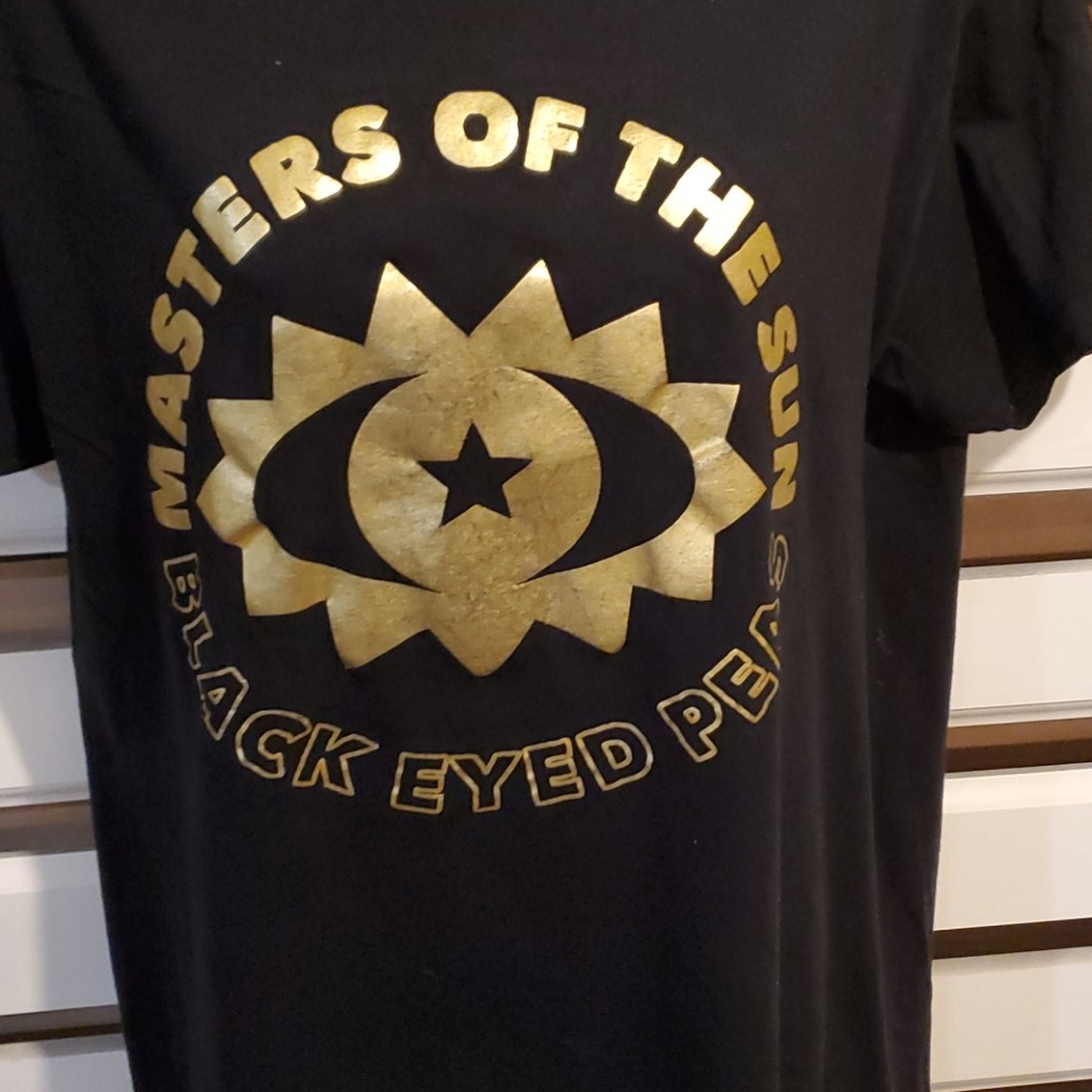 Black Eyed Peas Tshirt. #1588
